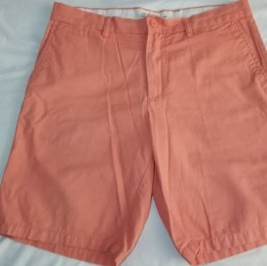 Old Navy Men's Shorts size 33" slim, pink,  cotton
